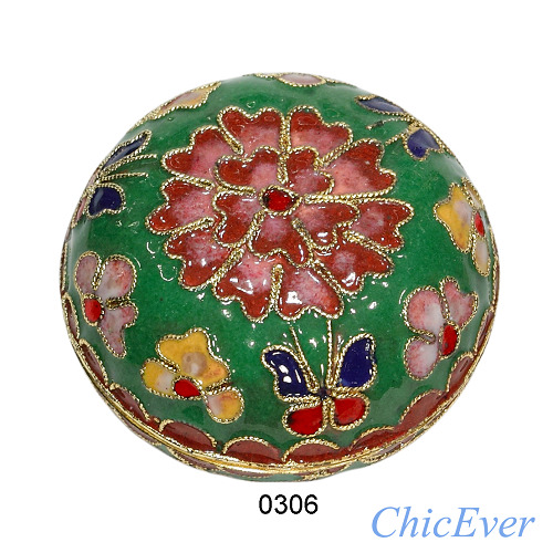 Döschen M 0306 grün - zum Schließen ins Bild klicken